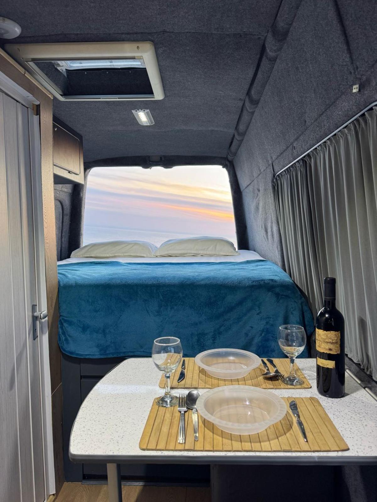 Campervan Leoventure * Tirana
